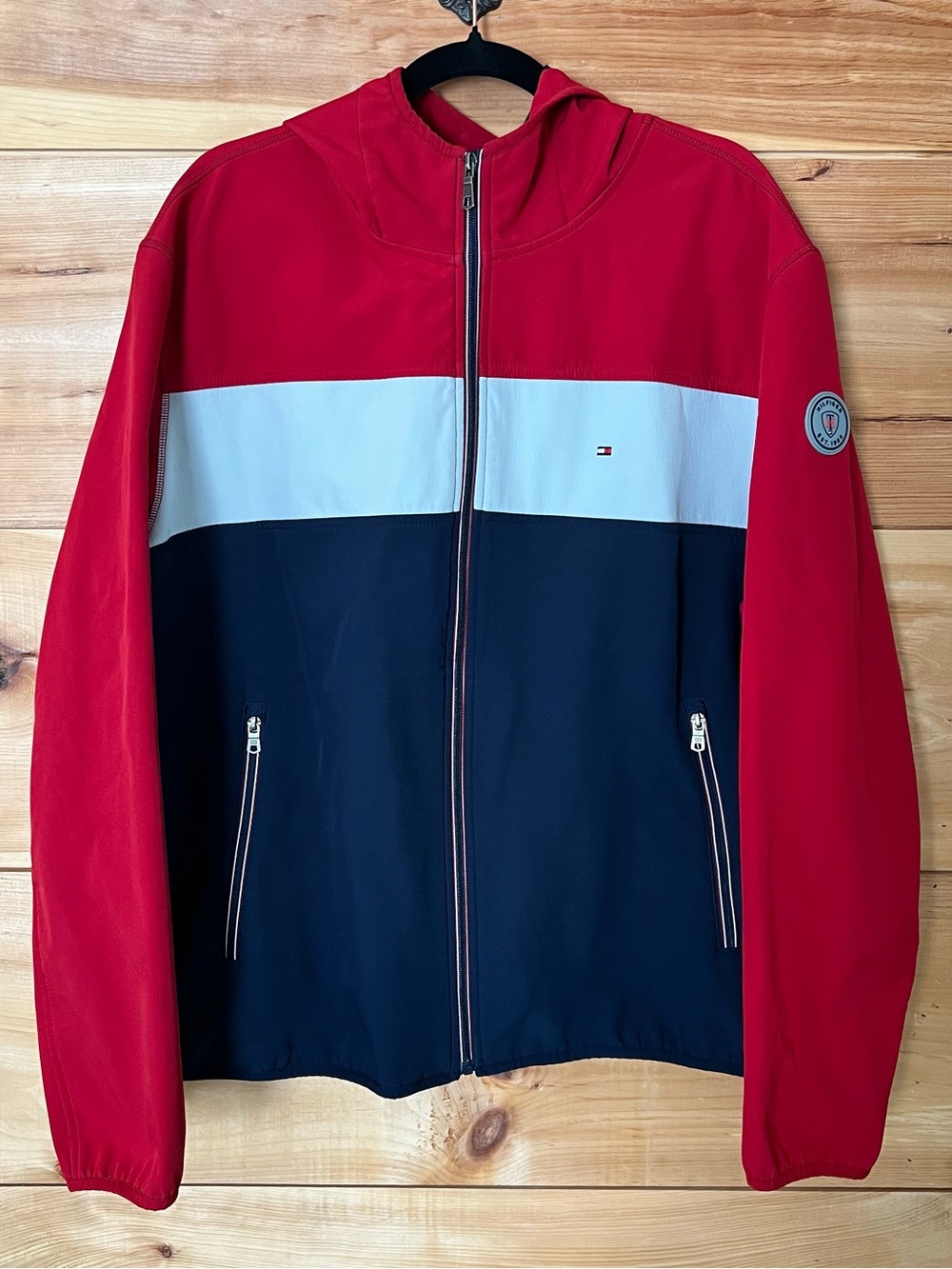 Tommy Hilfiger Red/Wht/Navy Colorblock Lightweight Softshell Performance Jacket - Picture 14 of 14